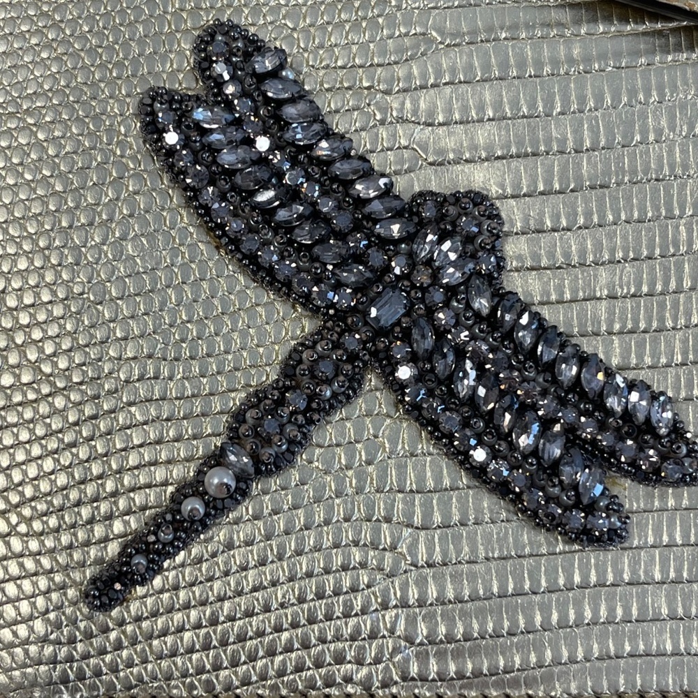 Gucci Gold Laminated Lizard Clutch w/ Crystal Dragonfly Embellishments-Preloved - Picture 5 of 16